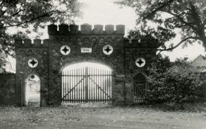 Tori Hobusekasvanduse värav 1856 aasta
